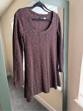 ✨ Urban Outfitters BDG Ribbed Camp Sweater Mini Dress ✨